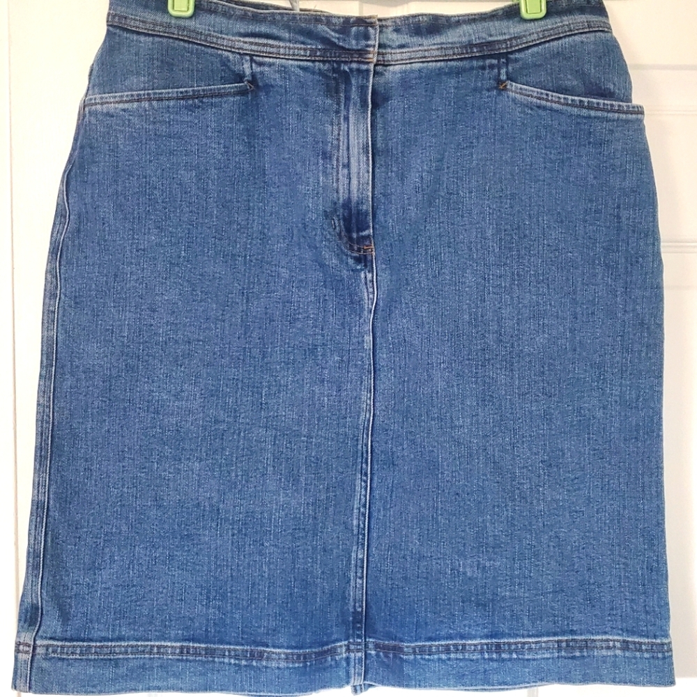 STRETCH DENIM Skirt Jones Sport Medium Wash Size 10